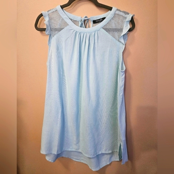 Doe & Rae Tops - Doe And Rae Women's Size L Lattice Ruffled Cap Sleeve Bany Blue Color